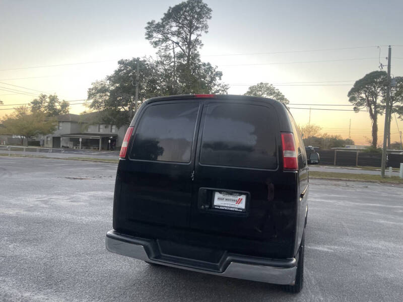 2017 Chevrolet Express 2500