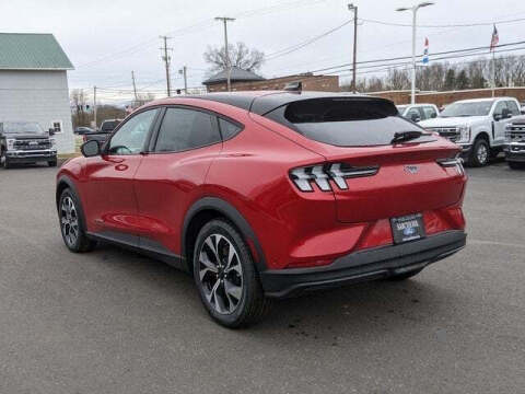 2024 Ford Mustang Mach-E Select