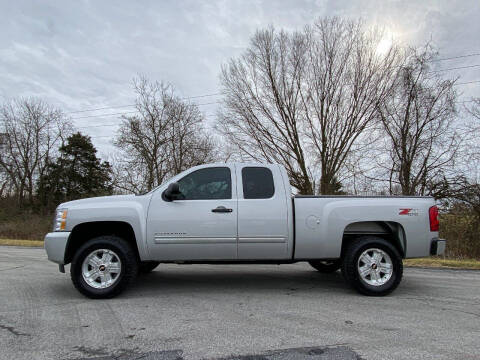 2011 Chevrolet Silverado 1500 for sale at Select Key Motors LLC in Harrisonburg VA