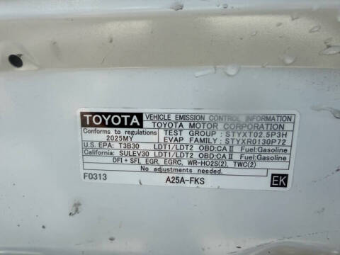 2025 Toyota RAV4 LE