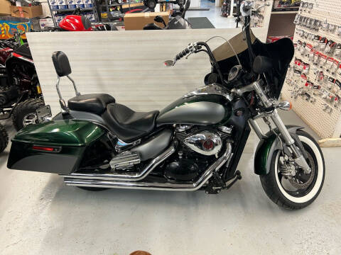 2005 Suzuki Boulevard 