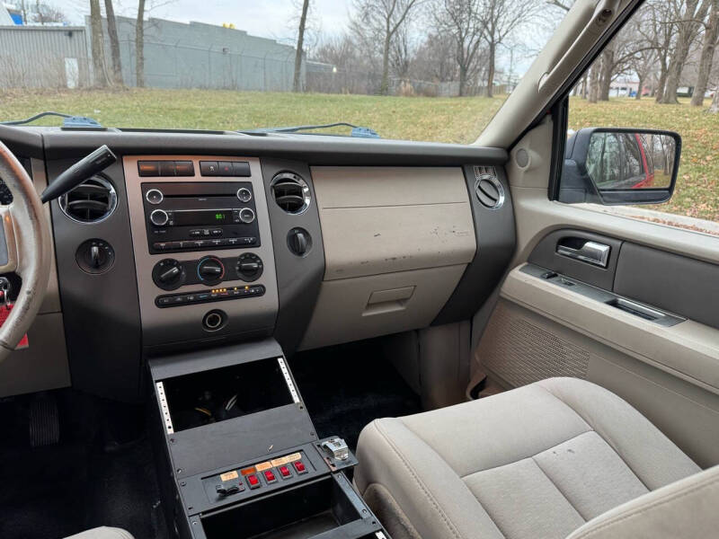 2011 Ford Expedition EL XL