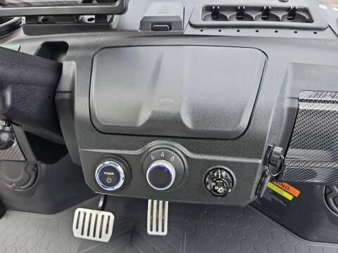 2025 Evolution Ranger 2 + 2