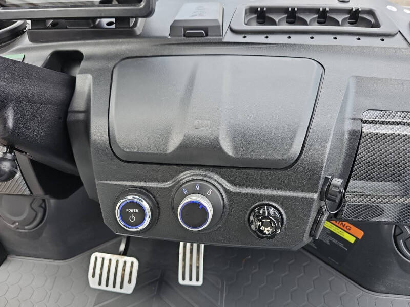 2025 Evolution Ranger 2 + 2