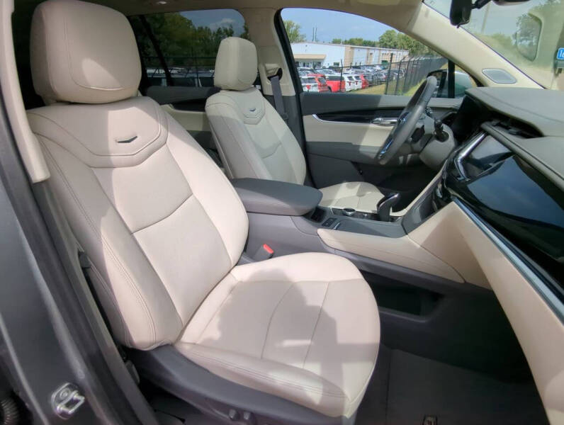 2024 Cadillac XT6 Premium Luxury