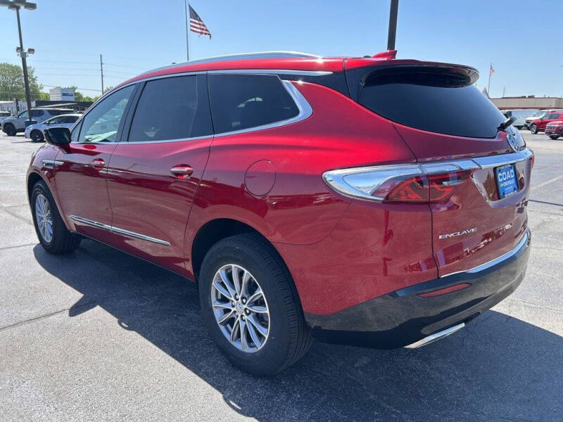 2023 Buick Enclave Essence