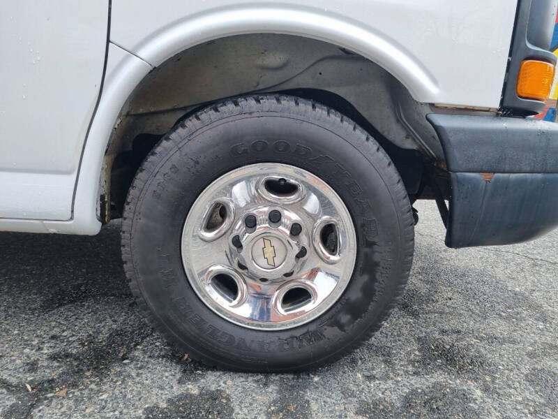 2012 Chevrolet Express 2500