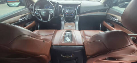 2018 Cadillac Escalade ESV Premium Luxury