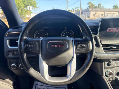 2021 GMC Yukon SLT