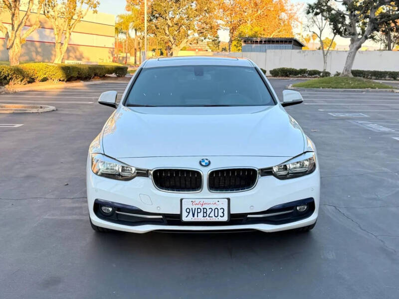 2017 BMW 3 Series 320i
