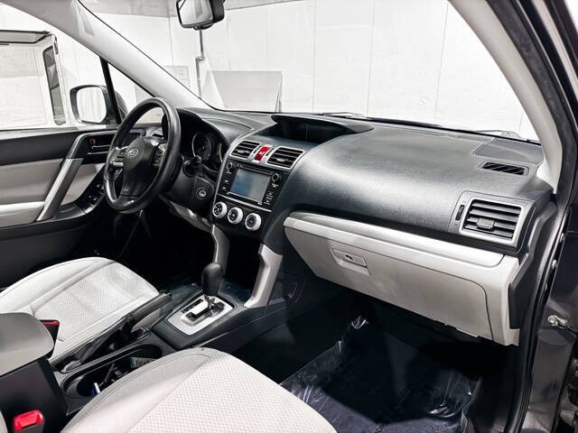 2016 Subaru Forester 2.5i