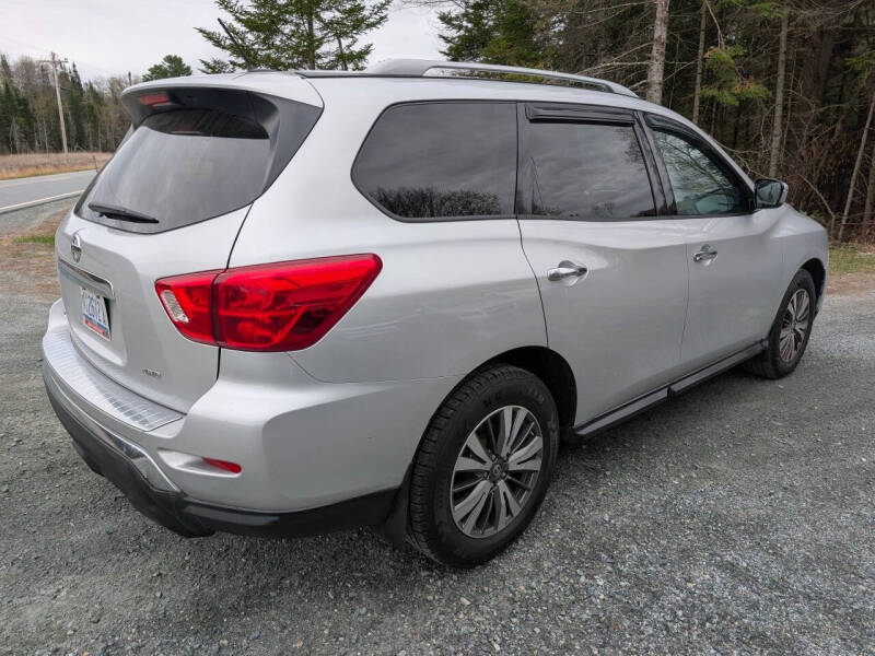 2017 Nissan Pathfinder S