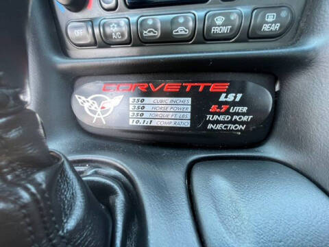 2004 Chevrolet Corvette