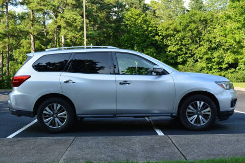 2019 Nissan Pathfinder S