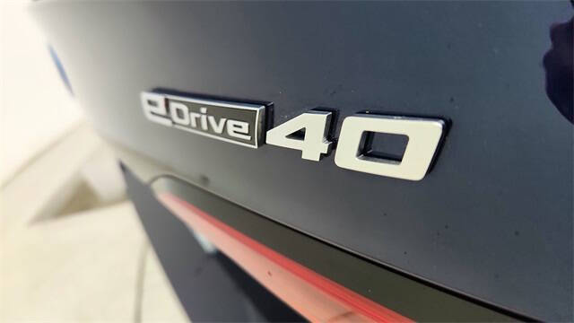 2025 BMW i5 eDrive40