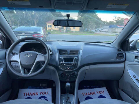 2016 Hyundai Accent SE