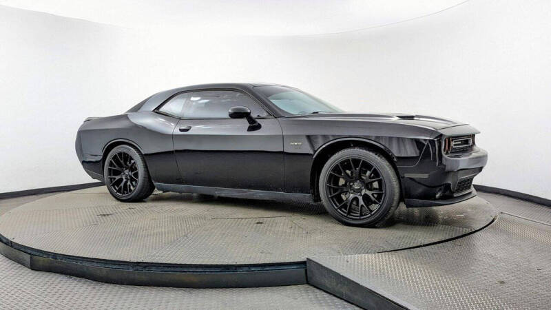 2015 Dodge Challenger R/T Plus