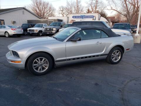 2005 Ford Mustang for sale at Advantage Auto Sales & Imports Inc in Loves Park IL
