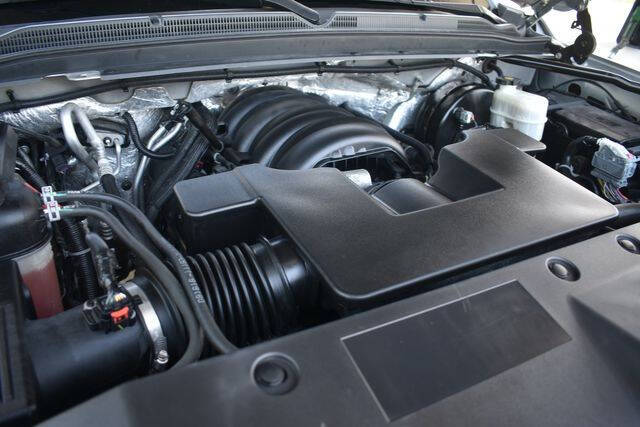 2016 Chevrolet Suburban LS