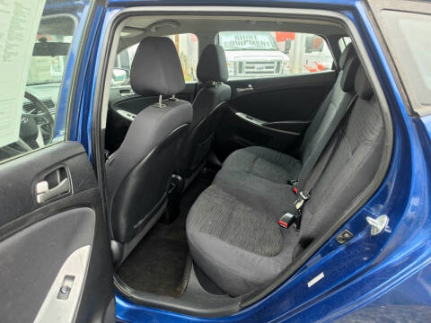 2017 Hyundai Accent SE