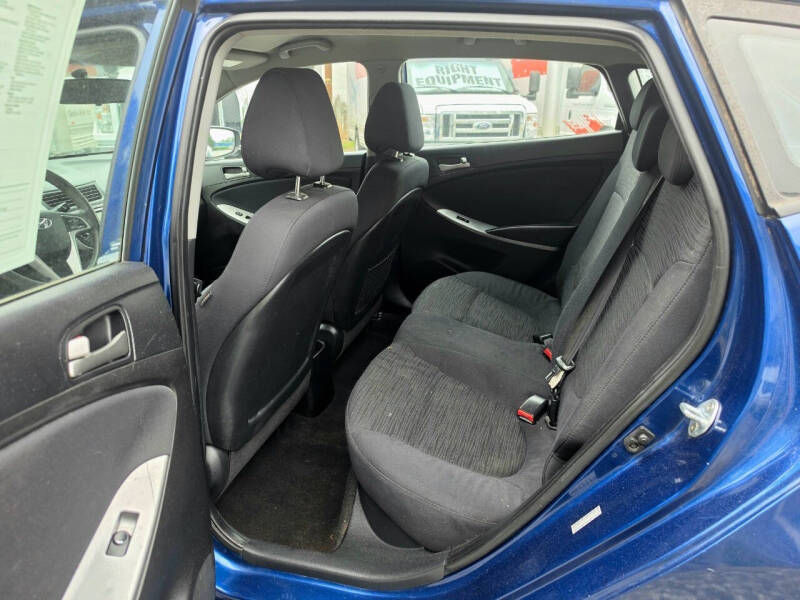2017 Hyundai Accent SE