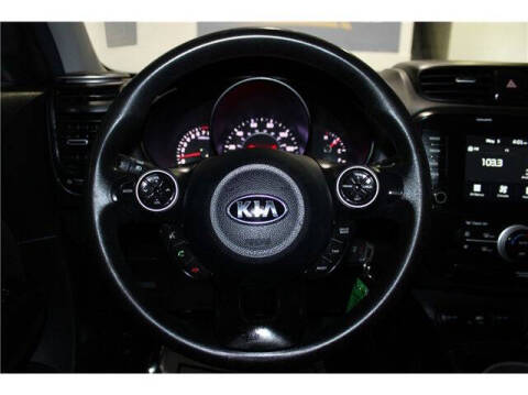 2019 Kia Soul +