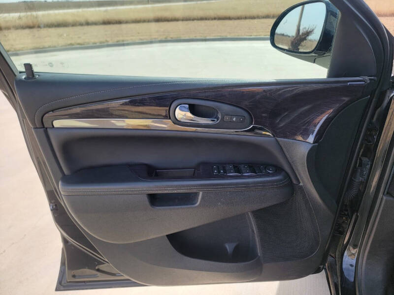 2017 Buick Enclave Leather
