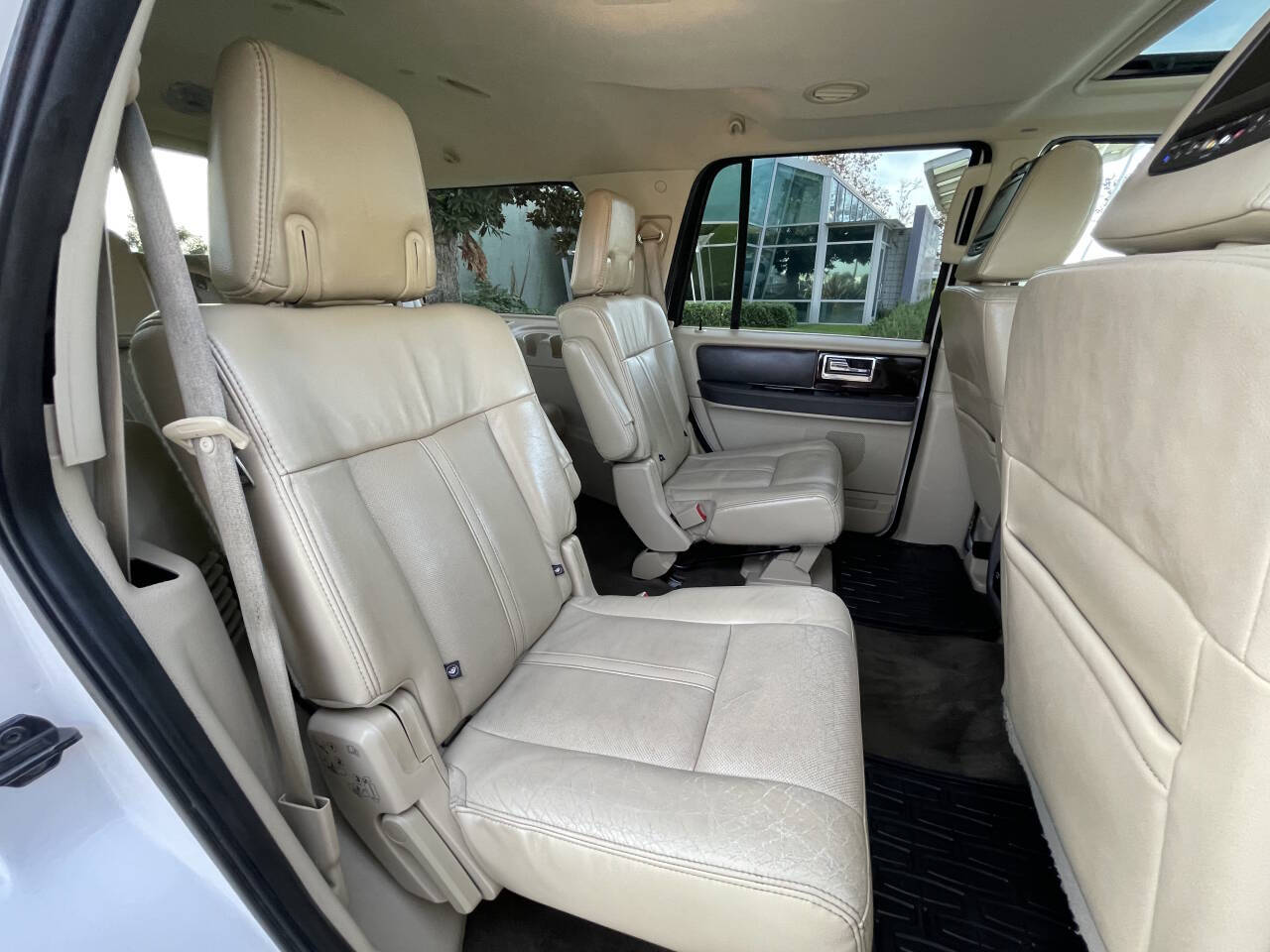 2015 Lincoln Navigator for sale at Got Cars in Downey, CA