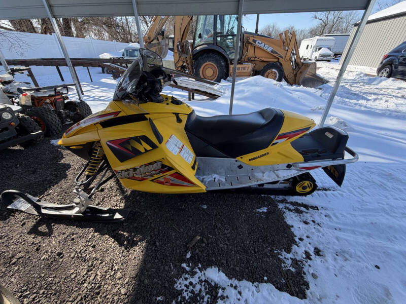 2005 Ski-Doo MX Z