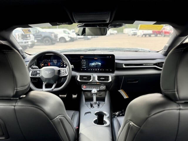 2025 Ford Mustang EcoBoost Premium