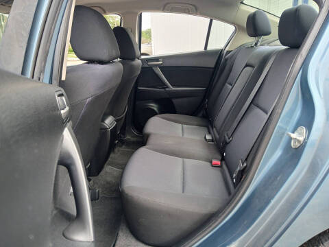 2011 Mazda MAZDA3 i Touring