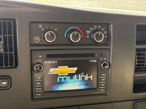 2016 Chevrolet Express LT 2500