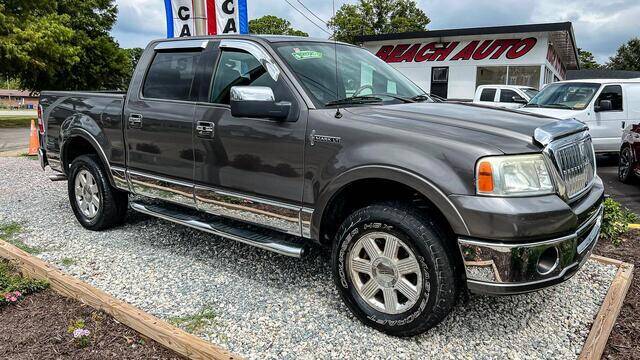 2007 Lincoln Mark LT for sale at Beach Auto Brokers in Norfolk VA
