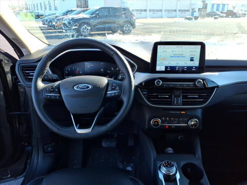 2020 Ford Escape SEL