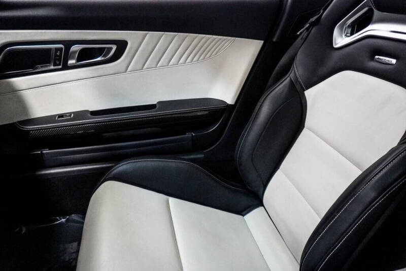 2016 Mercedes-Benz AMG GT S