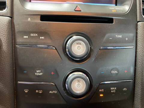 2013 Ford Taurus SEL
