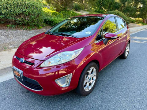 2011 Ford Fiesta SES