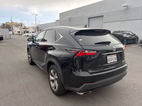 2017 Lexus NX 200t