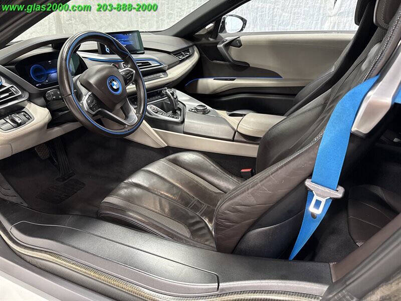 2014 BMW i8