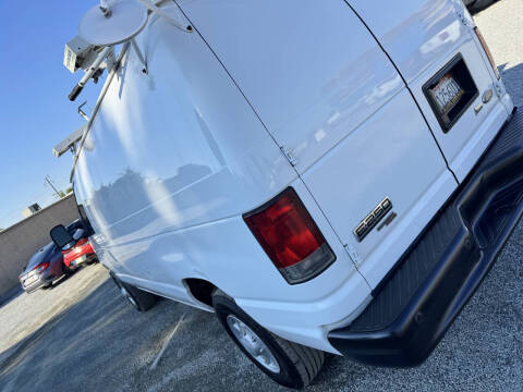 2014 Ford E-Series E-250