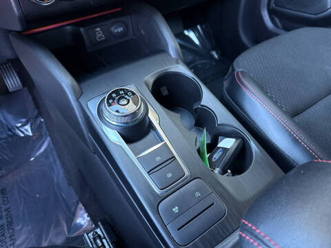 2025 Ford Escape ST-Line