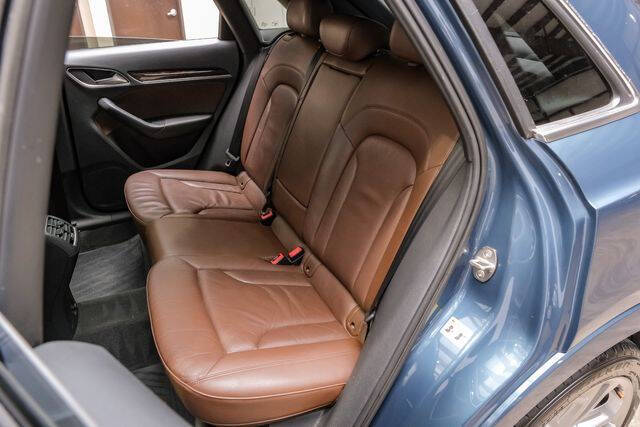 2017 Audi Q3 2.0T quattro Premium Plus