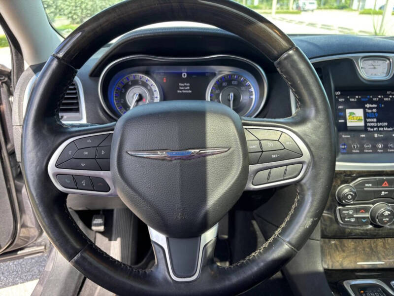 2019 Chrysler 300 Limited