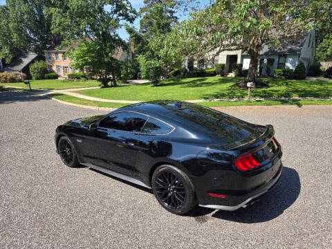 2022 Ford Mustang