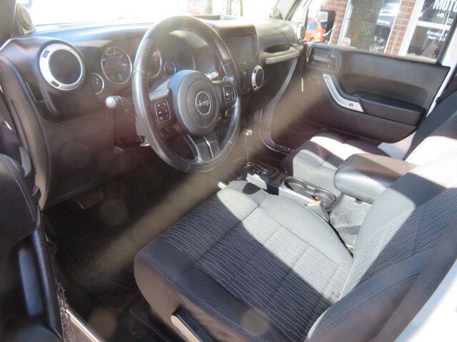 2012 Jeep Wrangler Sahara