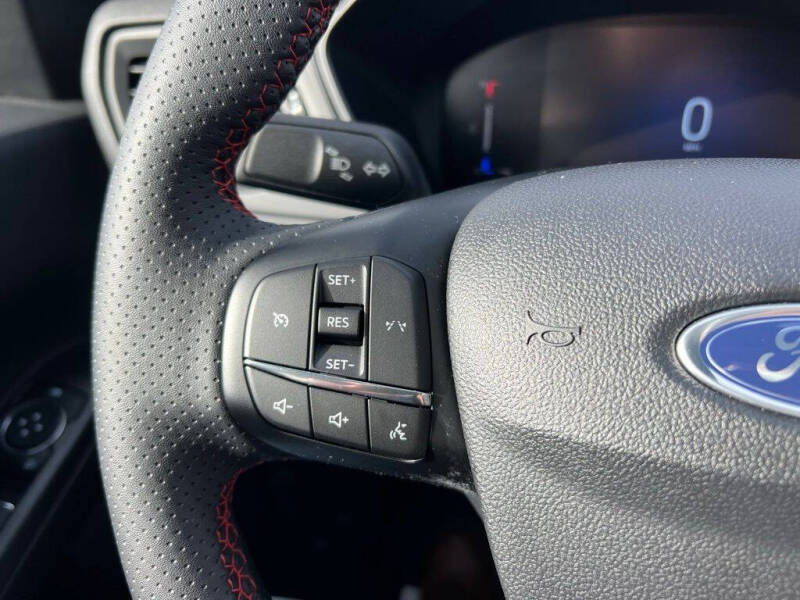 2025 Ford Escape ST-Line