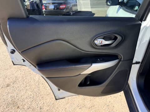 2017 Jeep Cherokee Trailhawk L Plus