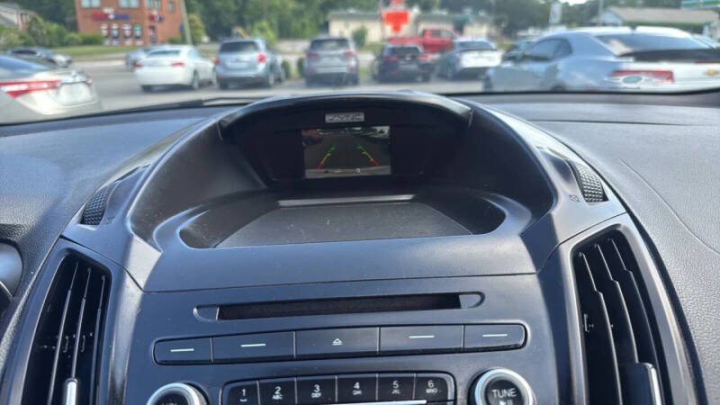 2017 Ford Escape S