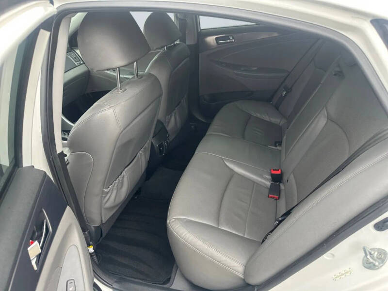 2013 Hyundai Sonata Hybrid Limited