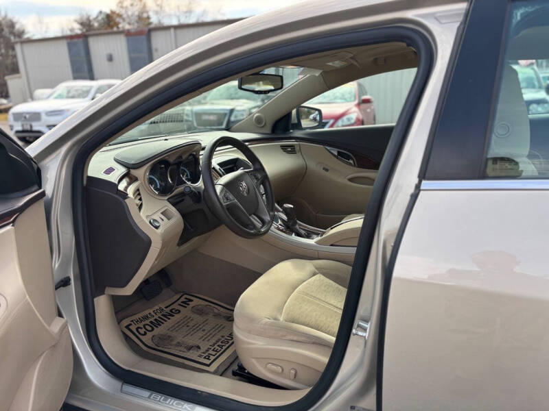 2011 Buick LaCrosse CX